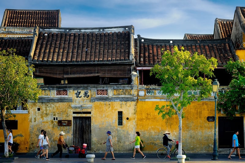 Historical Walking Tour